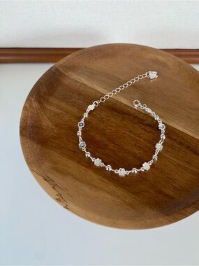 4/$15 Silver Floral Flower Link Bracelet